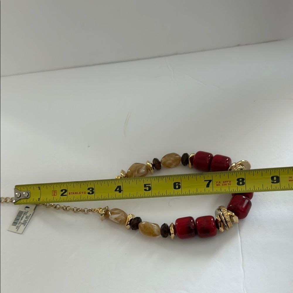 NWT Chico’s Elegant Red and Gold Beaded Necklace - Picture 10 of 10